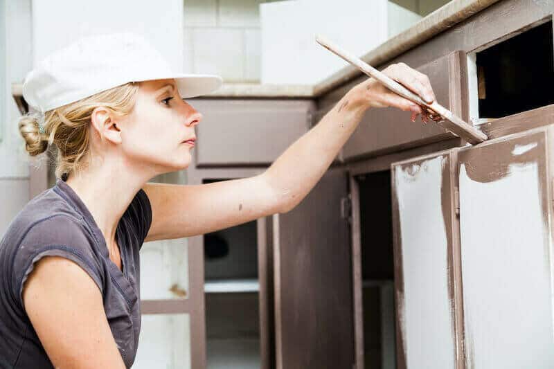 How To Sell A House In Poor Condition A New Lick of Paint